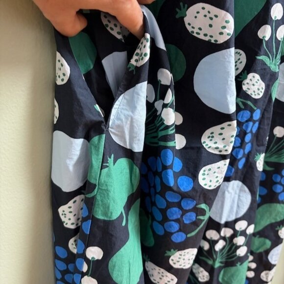 Marimekko Uniqlo Womens Fruit Midi Dress Size M Cotton Hippie Artsy Grapes Boho - Picture 3 of 9